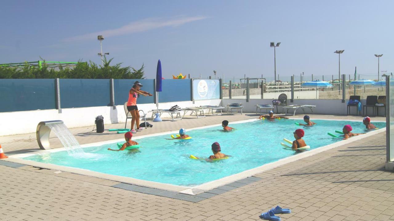 Villetta Parco Sir Llido Degli Estensi Exteriör bild