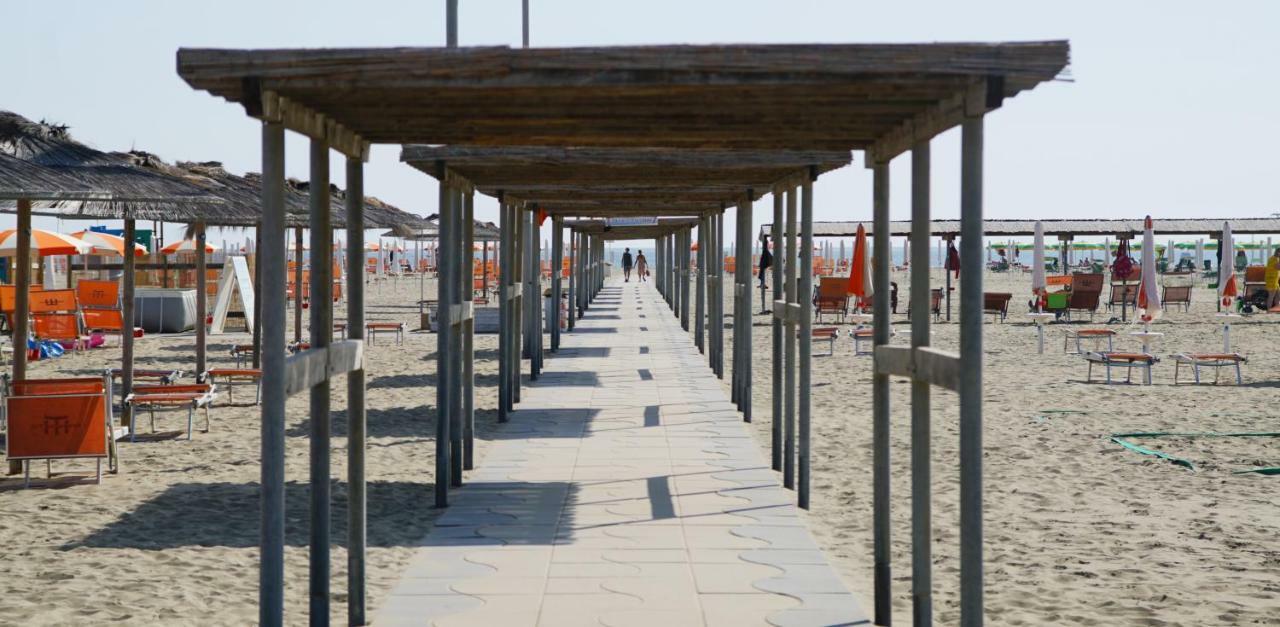 Villetta Parco Sir Llido Degli Estensi Exteriör bild