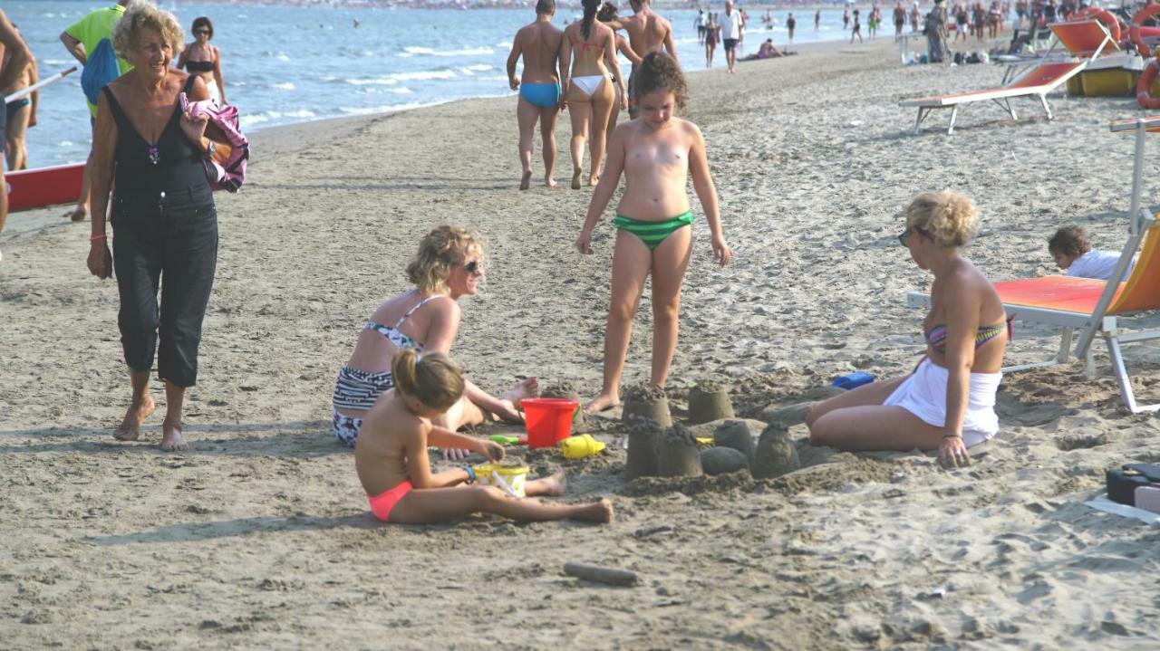 Villetta Parco Sir Llido Degli Estensi Exteriör bild
